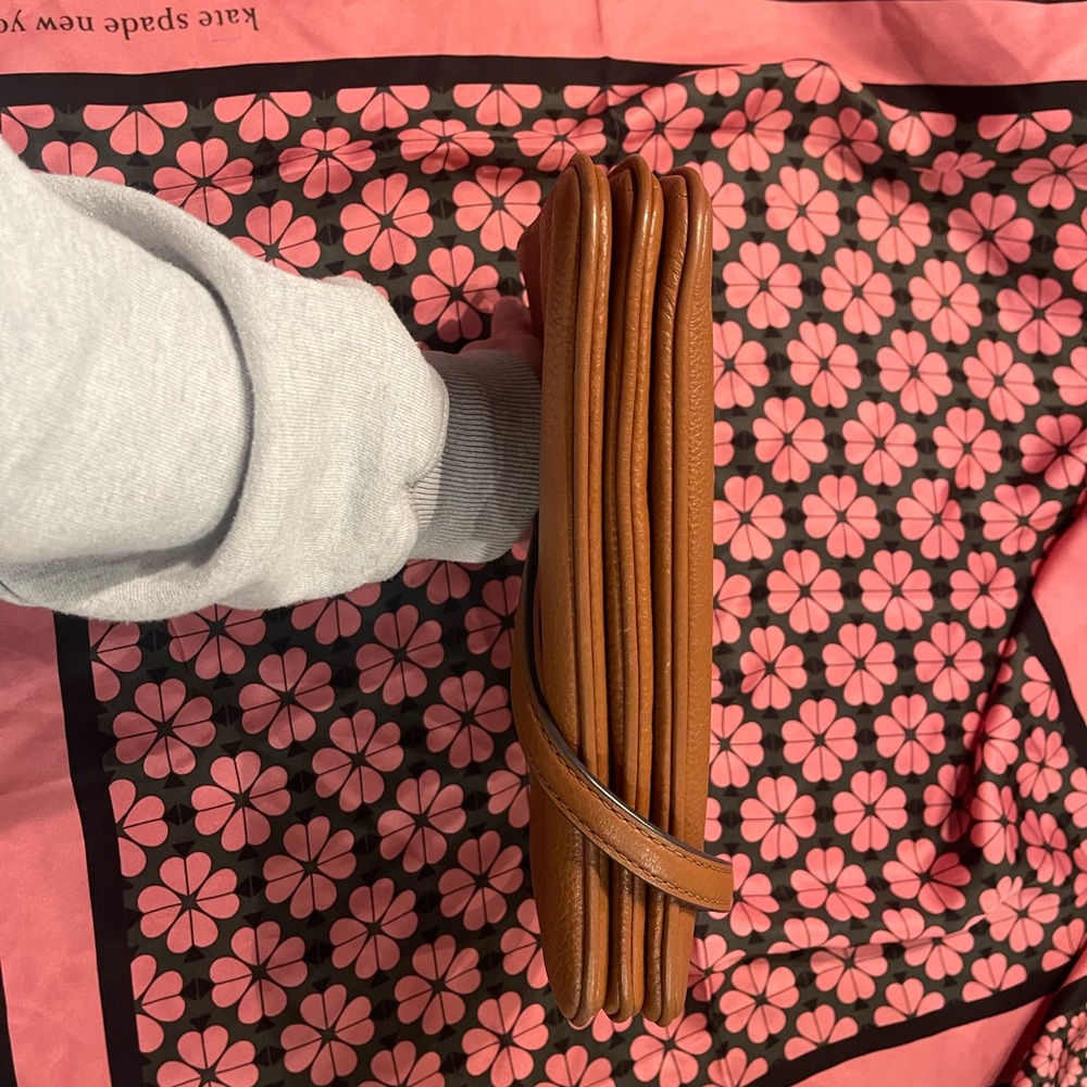 Kate Spade Leila Triple Gusset Crossbody π - Picture 6 of 12
